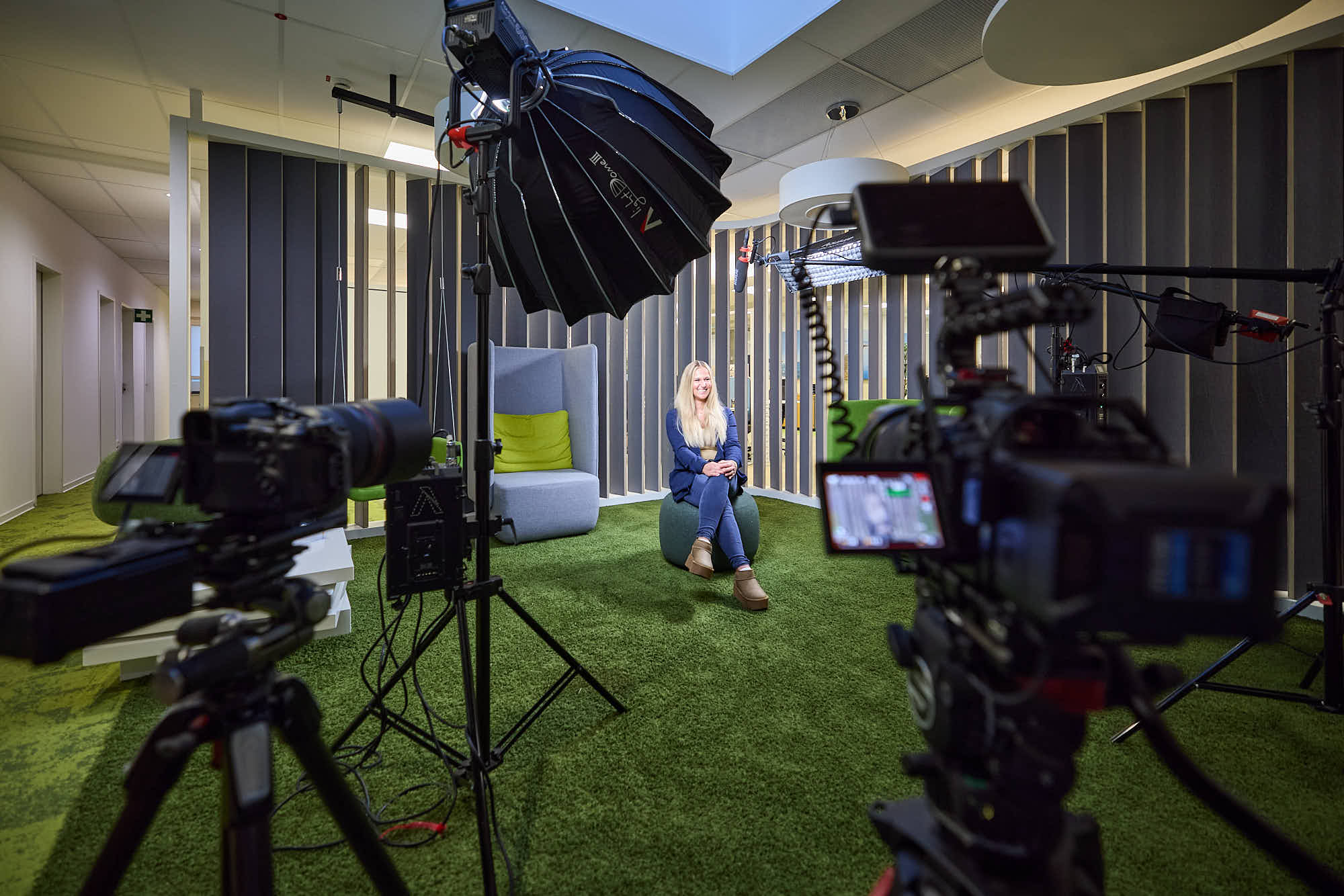 Interview-Thumpnail1